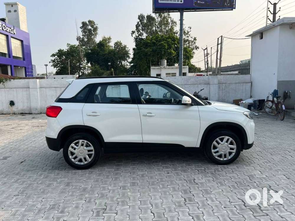 Maruti Suzuki Brezza 1.5 Vxi Smart Hybrid, 2022, Petrol
