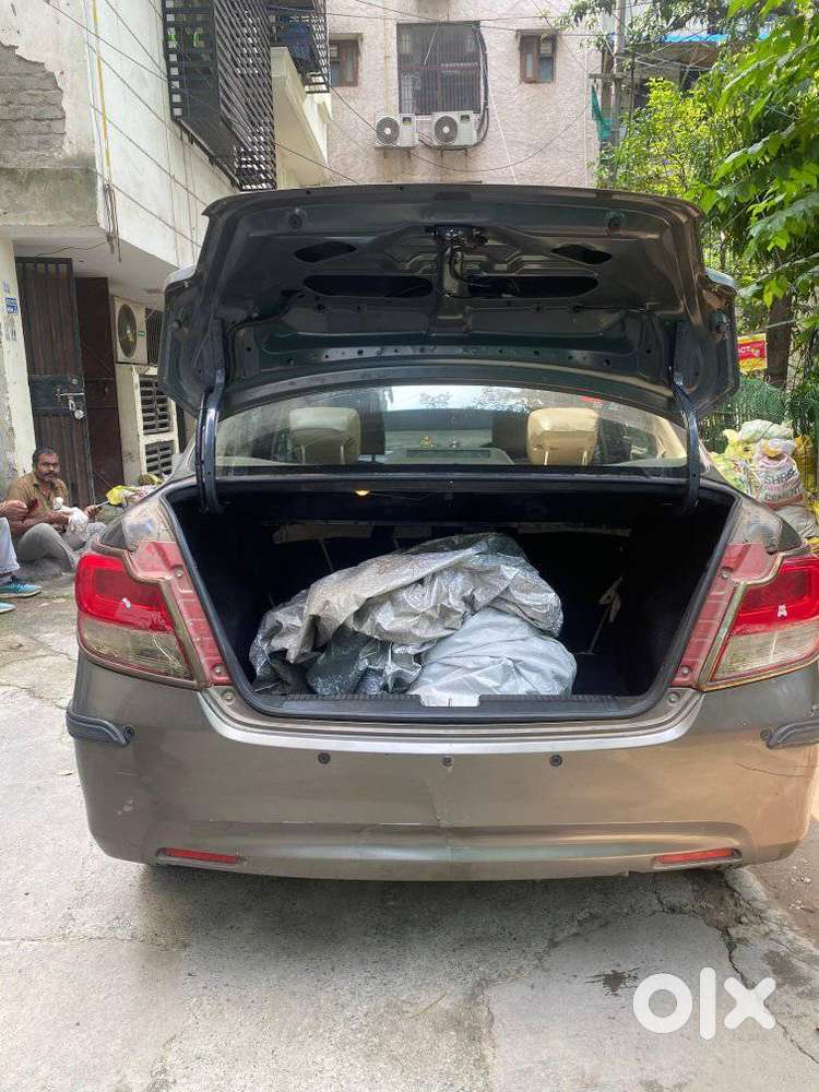 Maruti Suzuki Dzire 1.2 Vxi Amt, 2018, Petrol