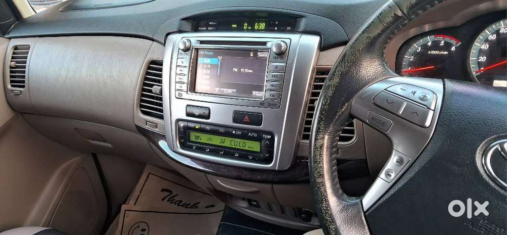 Toyota Innova 2.5 V 8 Str, 2015, Diesel