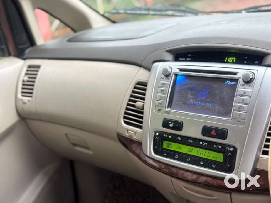 Toyota Innova 2.5 Vx 8 Str, 2013, Diesel