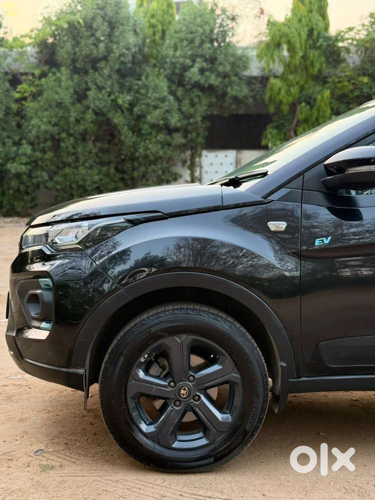 Tata Nexon Ev Xz Plus Dark Edition, 2022, Electric