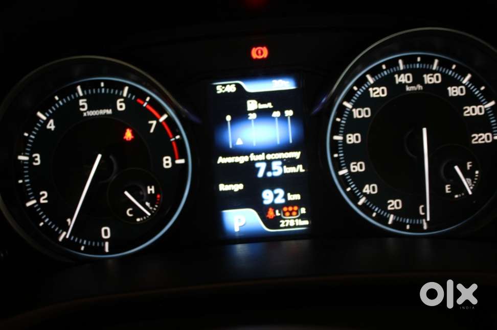 Toyota Rumion V At, 2025, Petrol