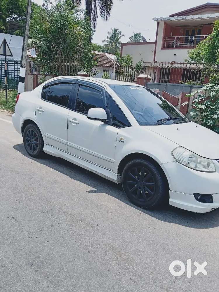 Maruti Suzuki Sx4 Top End Model Good Mileage