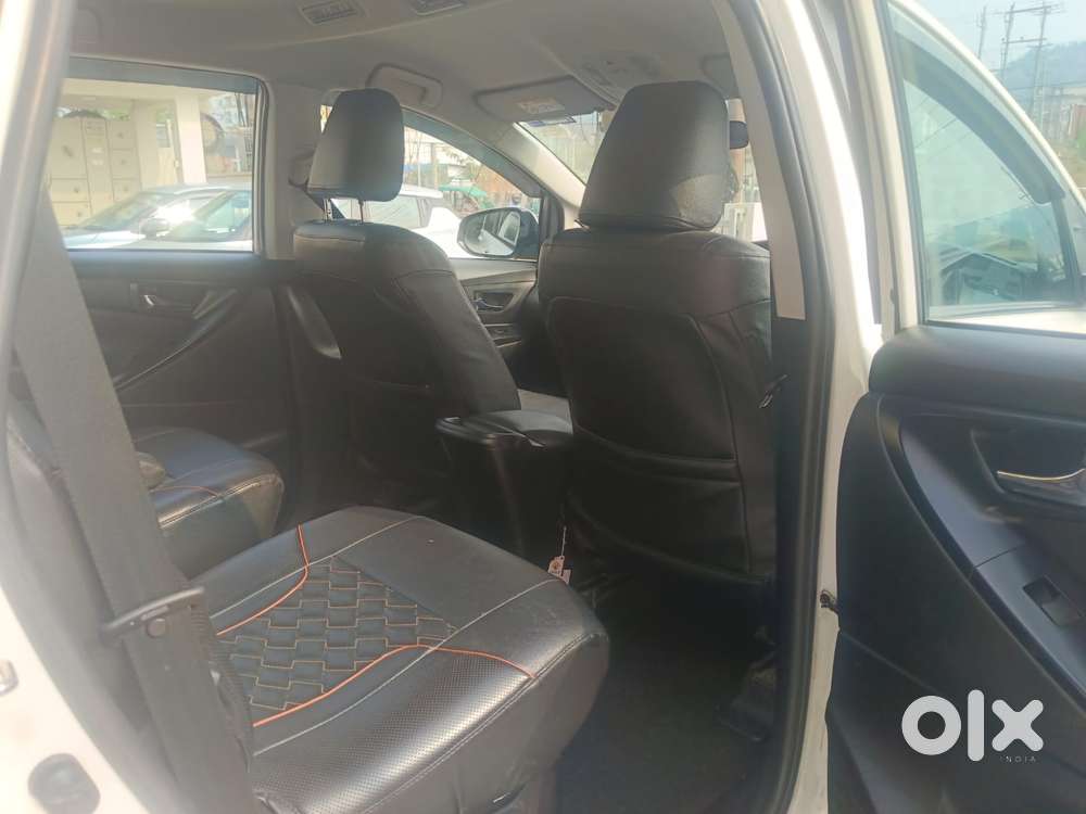 Toyota Innova Crysta 2.4 Gx Mt, 2023, Diesel