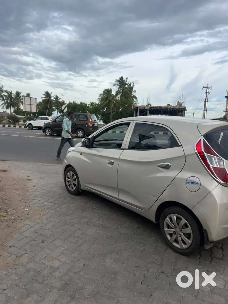 Hyundai Eon Magna Plus 2012 Petrol Manual
