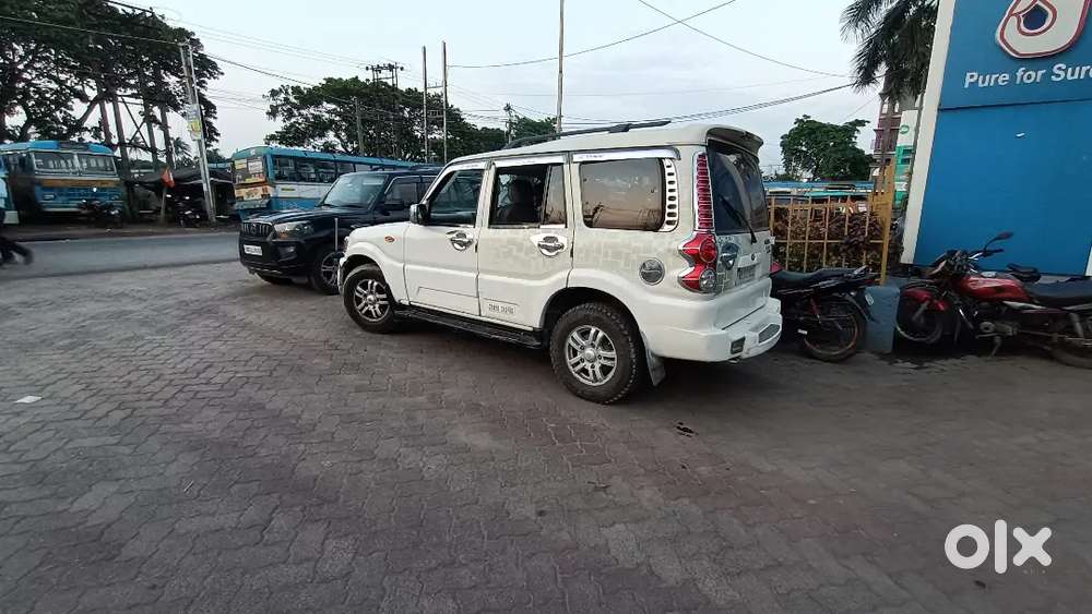 Mahindra Scorpio 2011 Diesel Manual