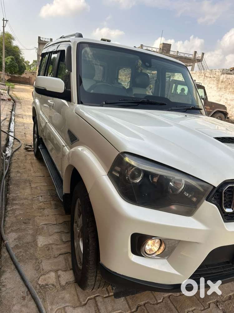 Mahindra Scorpio S11 2018 Diesel Well Maintained