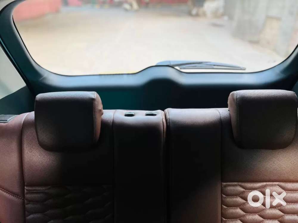 Toyota Innova Hycross 2.0 Vx Hybrid 8 Str, 2025, Petrol