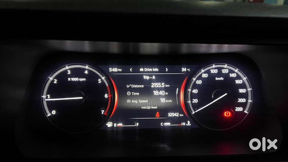 Mahindra Xuv700 2022 Petrol Fully Loaded