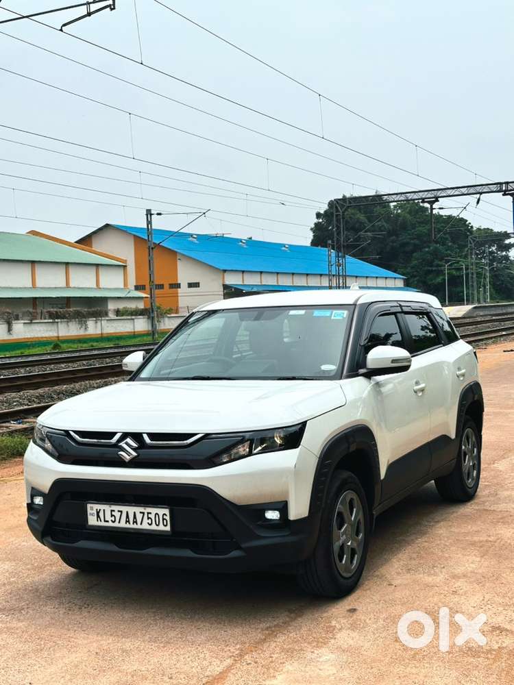 Maruti Suzuki Brezza 2024 Lxi 1.5  29000 Km