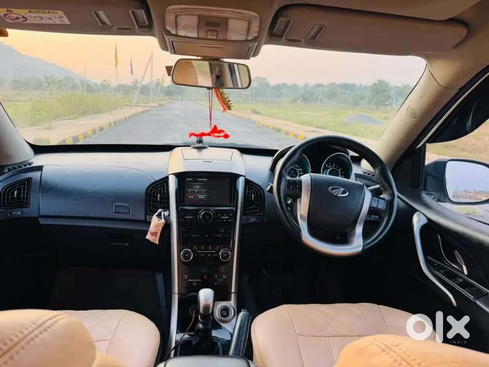 Mahindra Xuv500 2018 Diesel 170000 Km Driven
