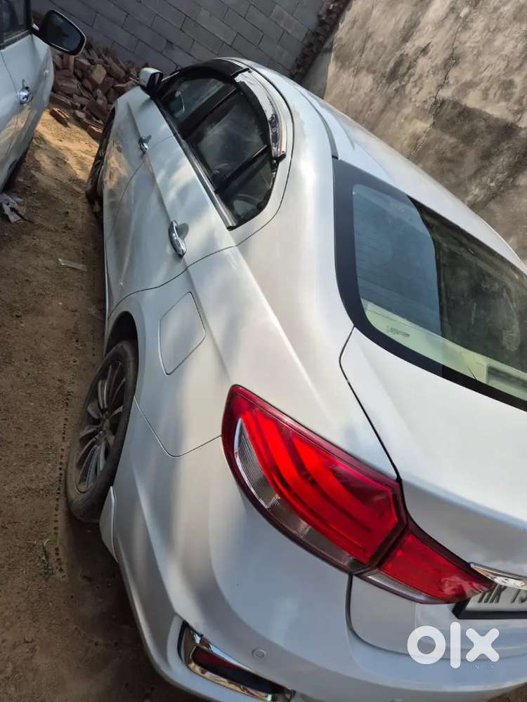 Maruti Suzuki Ciaz Hybrid 2020
