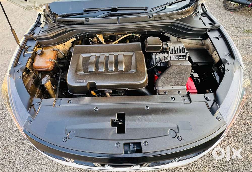 Mahindra Xuv700 Ax7 Luxury Pack Awd, 2022, Diesel