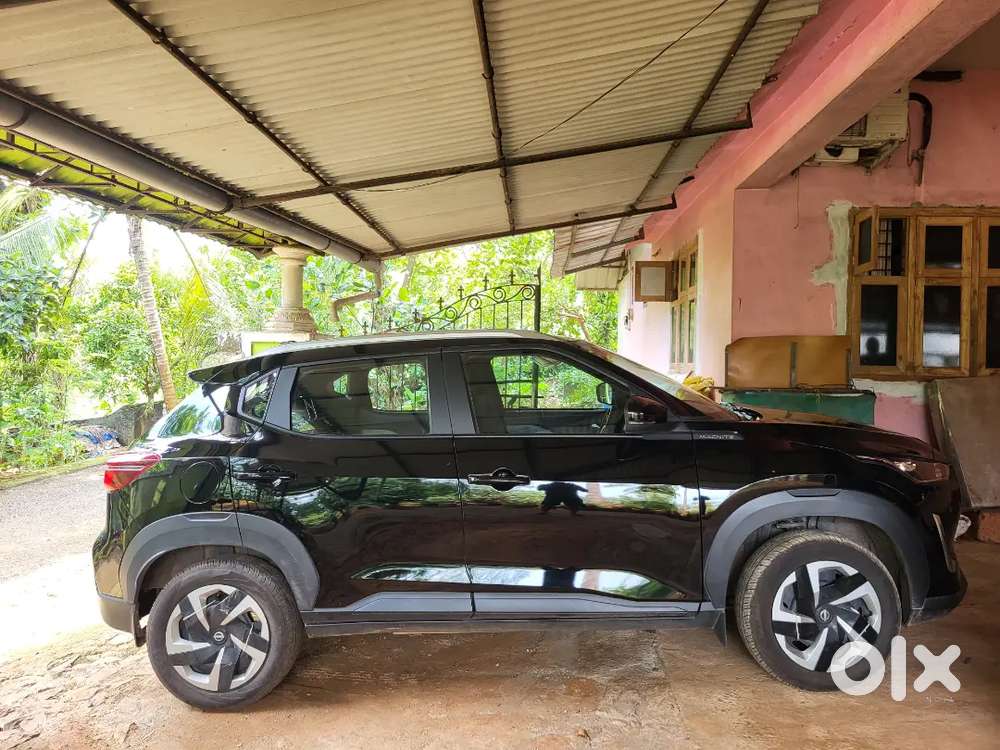 Nissan Magnite 2024 Petrol Amt 4000 Km Driven