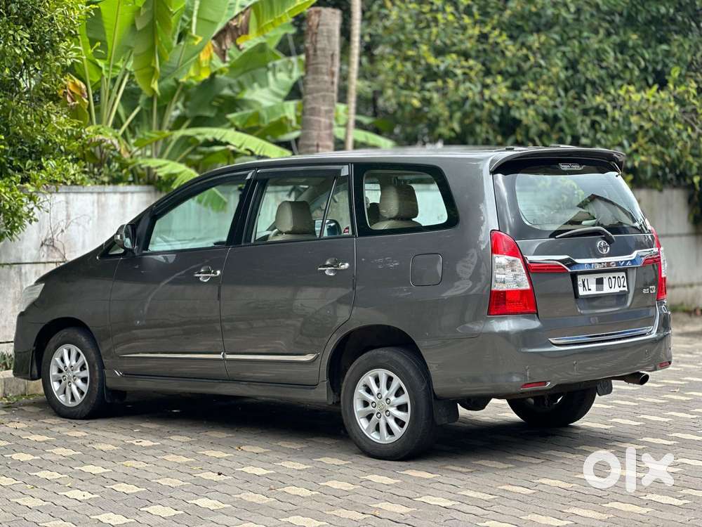 Toyota Innova 2.5 Vx 7 Str, 2014, Diesel
