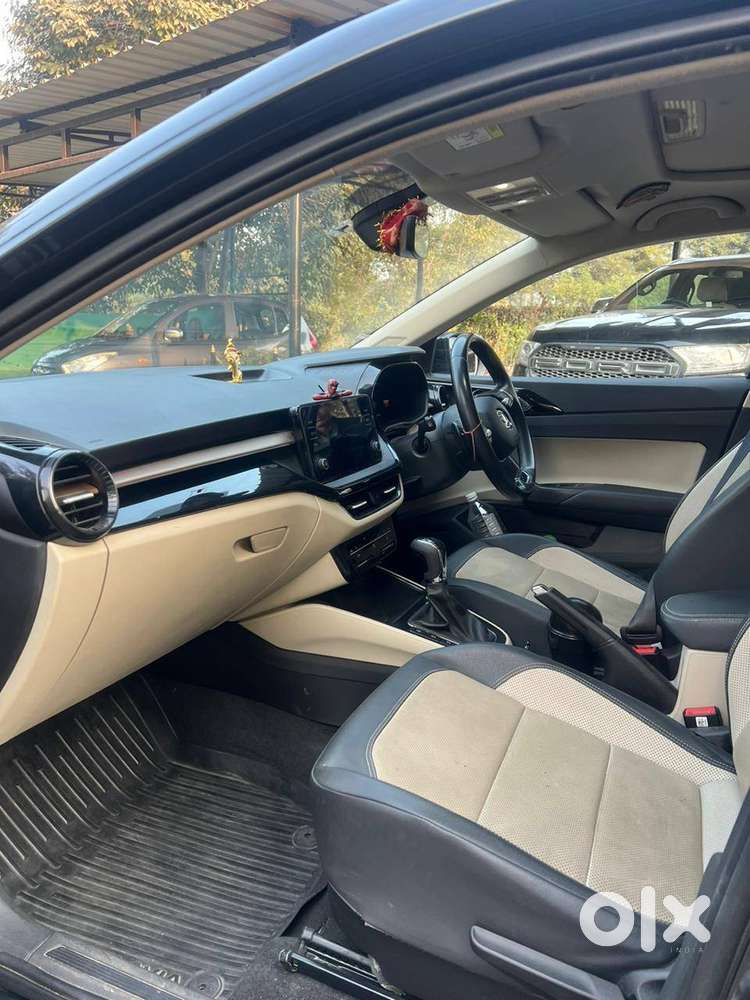 Skoda Slavia 2023 Petrol Well Maintained