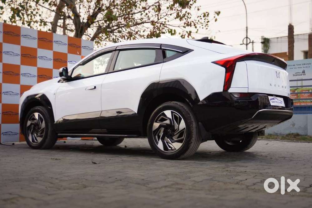 Mahindra Xev 9e Three B79 Kwh, 2025, Electric