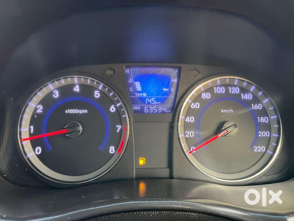 Hyundai Verna [2015-2017] Fluidic 4s 1.6 Vtvt Ex, 2016, Petrol