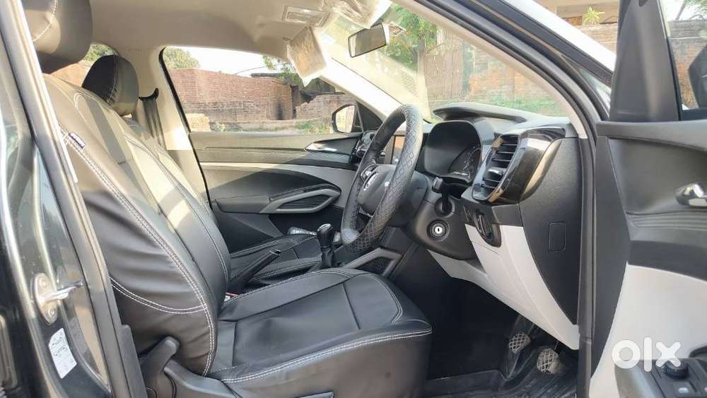 Skoda Kylaq Signature Plus, 2025, Petrol