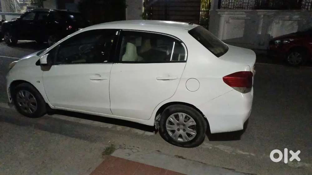 Urgent Sale Krni Hai