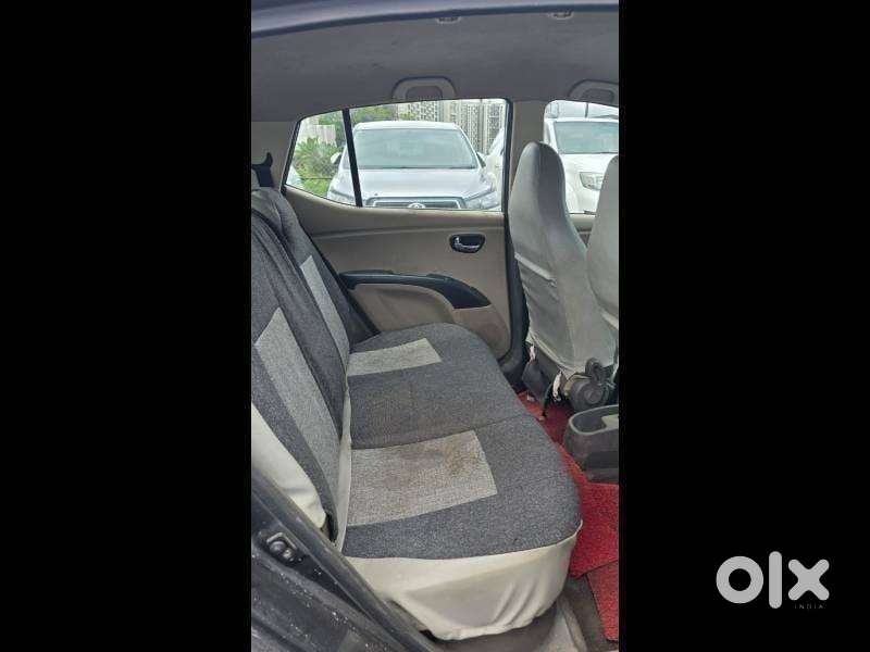 Hyundai I10 Sportz At, 2011, Petrol