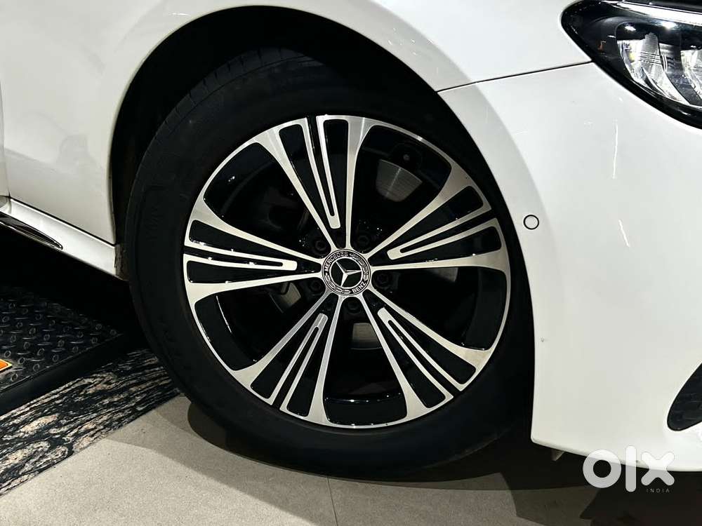Mercedes-benz E-class E200 Lwb, 2025, Petrol