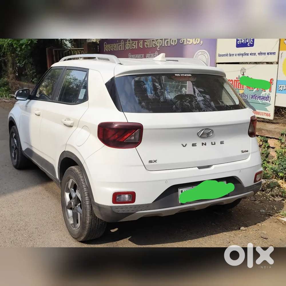 Hyundai Venue 2020 Petrol Excellent Condition