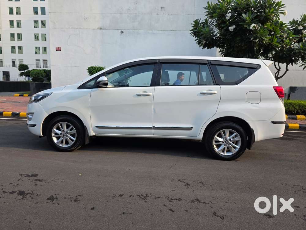 Toyota Innova Crysta 2.4 G Mt, 2019, Diesel