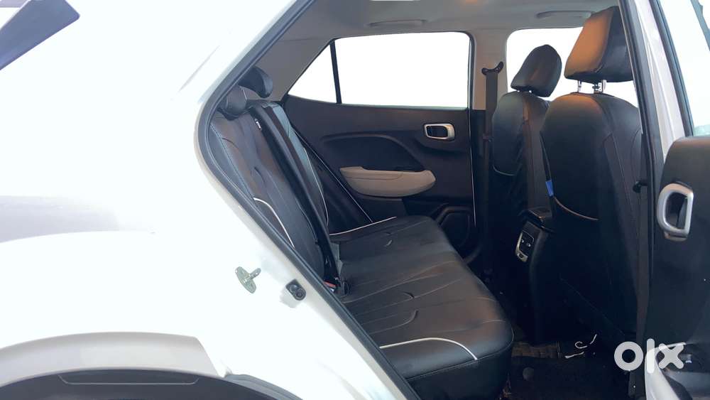 Hyundai Venue 1.0 Sx (o) Turbo Dct, 2022, Petrol