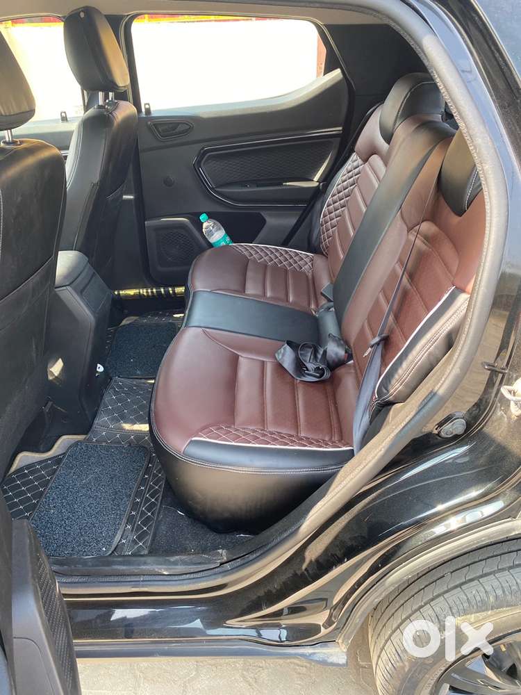 Renault Kiger 2025 Petrol 7000 Km Driven