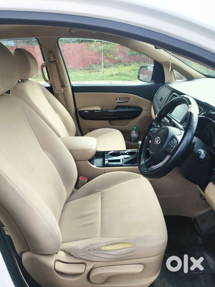 Kia Carnival Prestige, 2021, Diesel