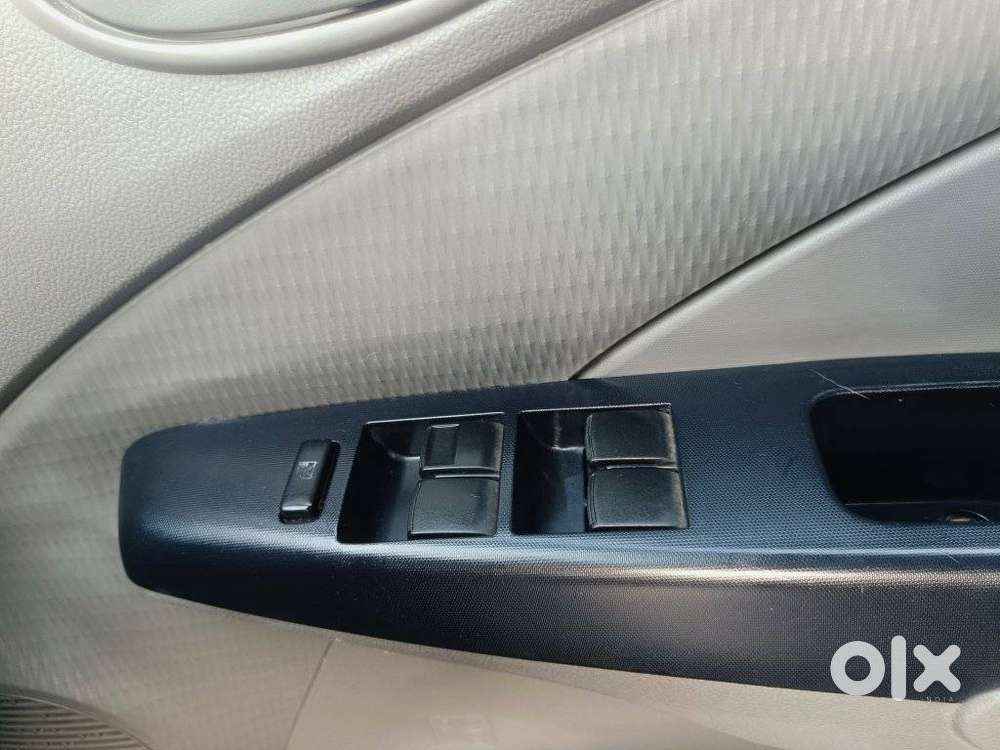 Toyota Etios G, 2012, Petrol