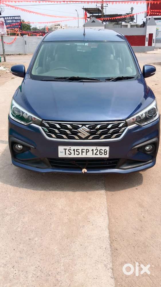 Maruti Suzuki Ertiga 2022-2023 Zxi, 2023, Cng & Hybrids