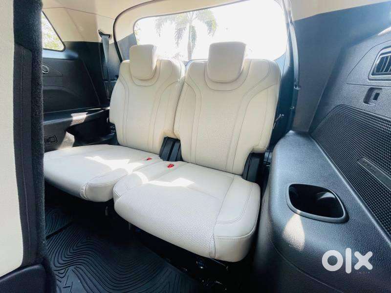 Mahindra Xuv700 2.2 Ax 7 Diesel At Luxury Pack Str, 2023, Diesel