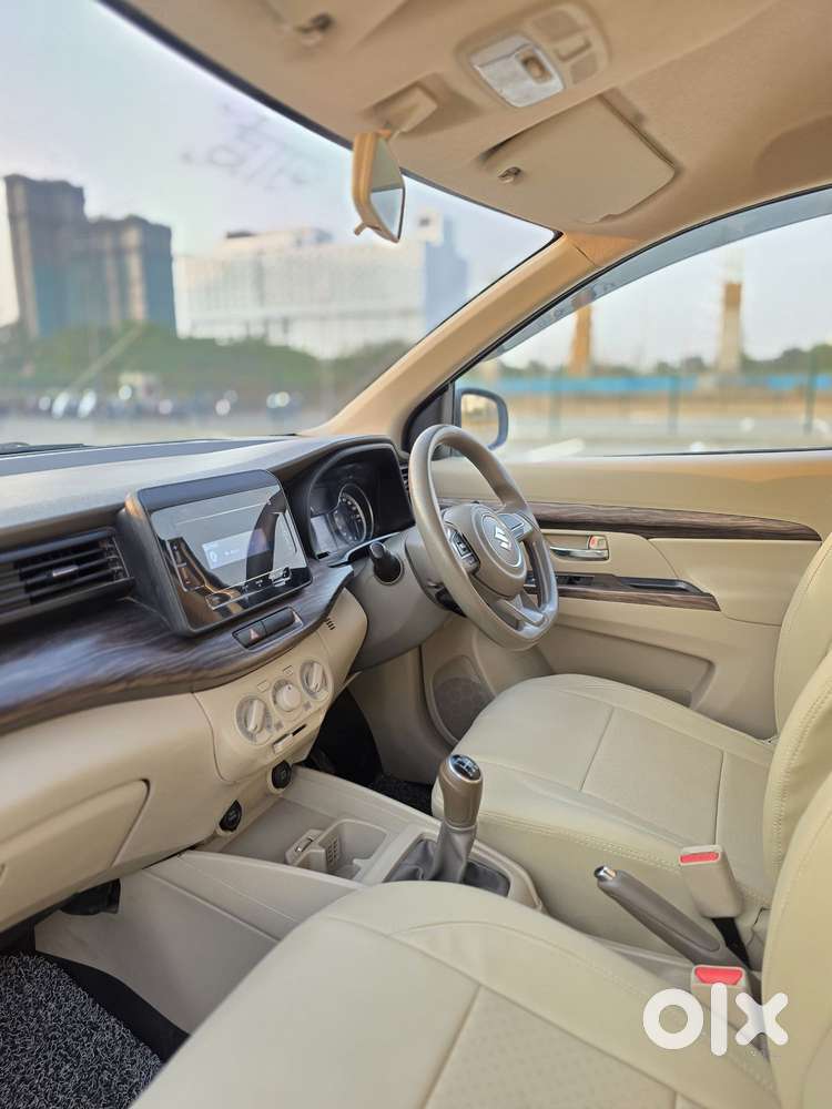 Maruti Suzuki Ertiga 2022-2023 Vxi Cng, 2022, Cng & Hybrids