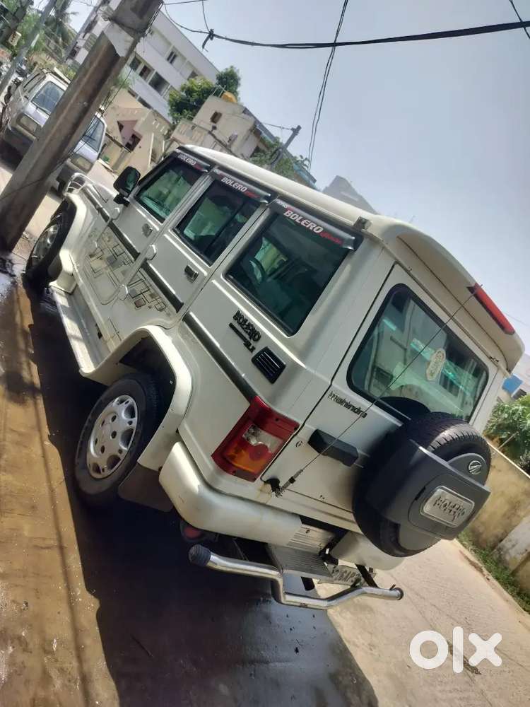 Mahindra Bolero 2012