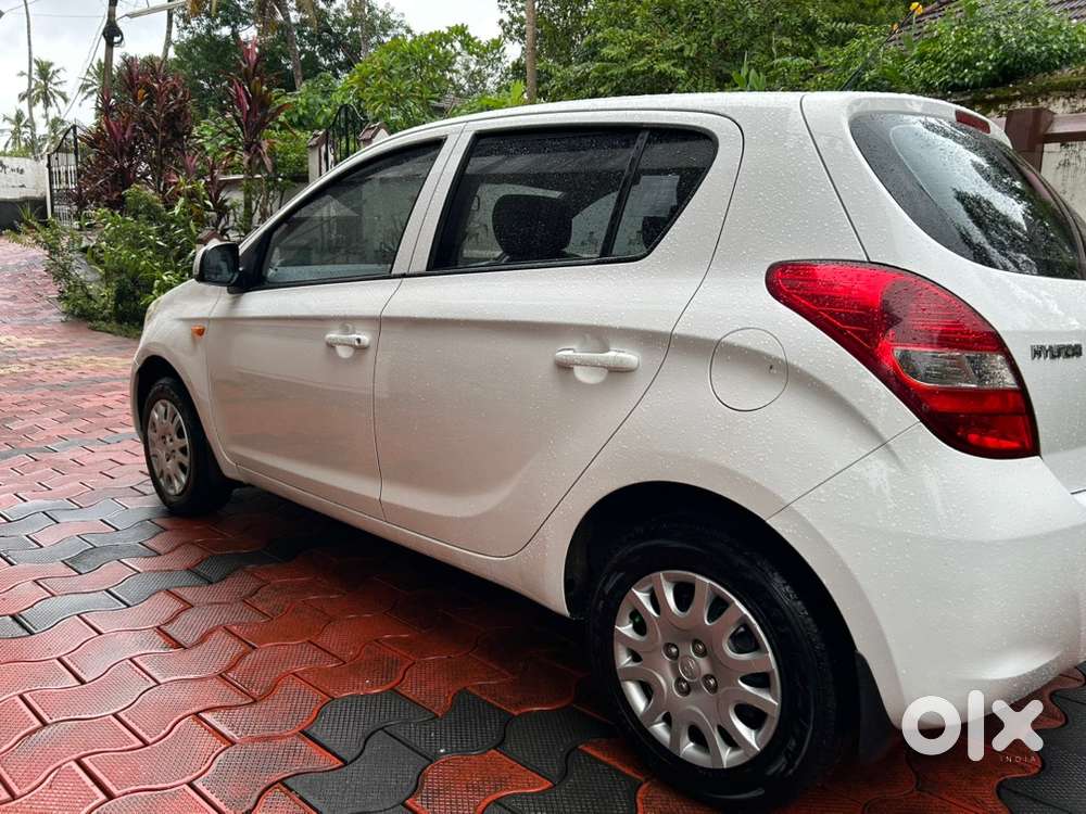 Hyundai I20 Petrol Well Maintained 2010