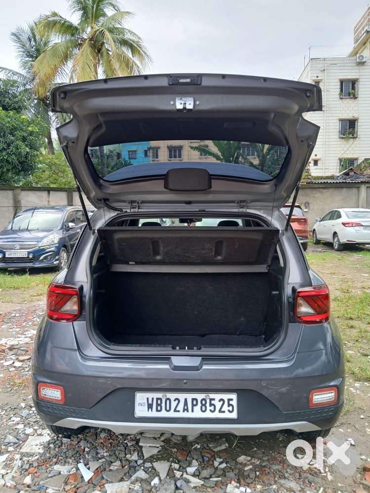Hyundai Venue S 1.2 Petrol, 2020, Petrol