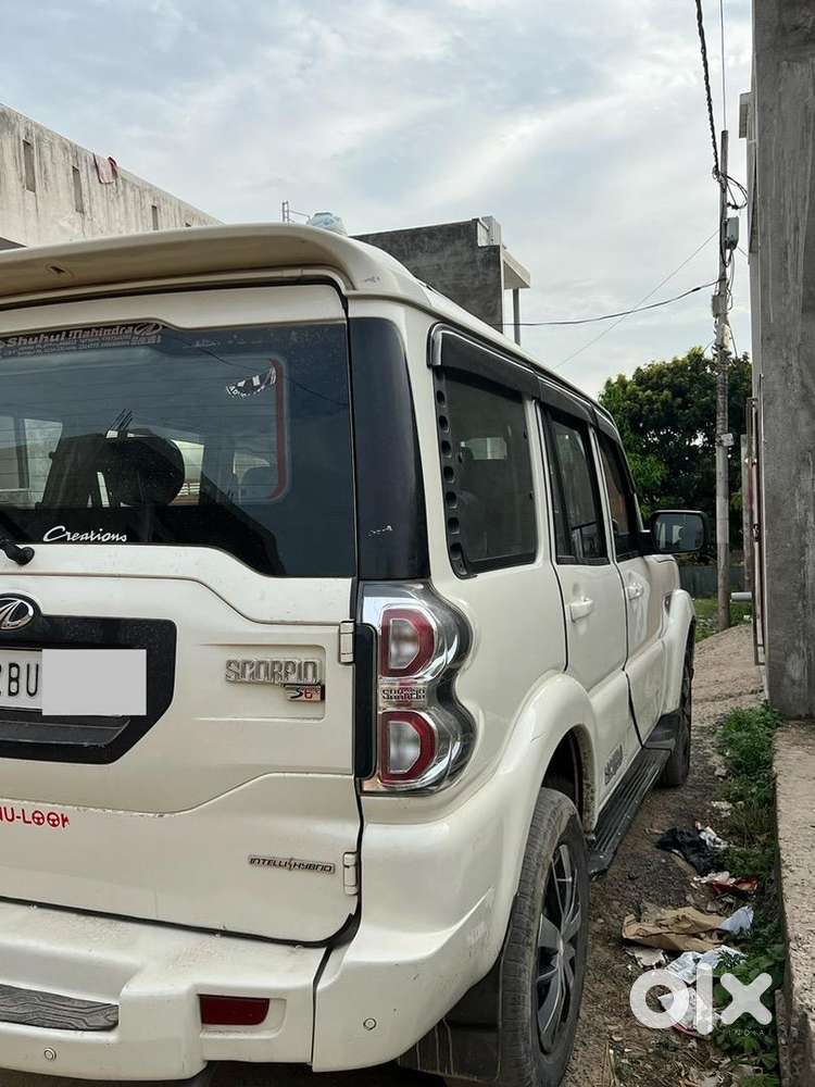 Mahindra Scorpio Classic 2017 S6+ Diesel Good Condition