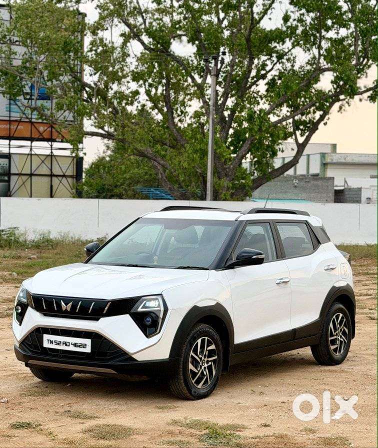 Mahindra Xuv 3xo Ax5 Ds Mt, 2024, Diesel