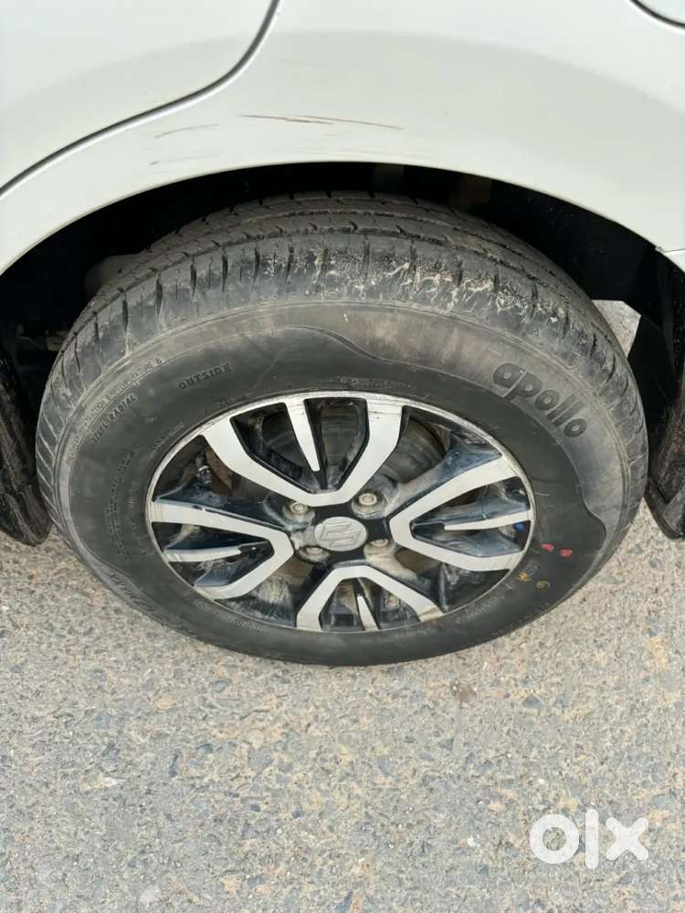Maruti Suzuki Dzire 1.2 Vxi, 2022, Petrol