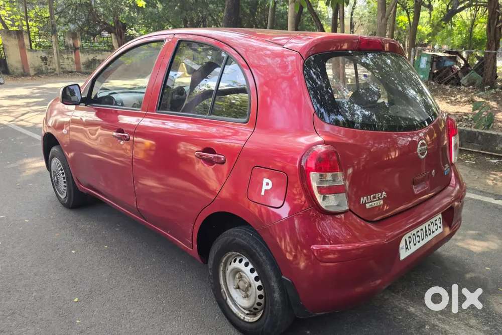 Nissan Micra 2014 Petrol 95000 Km Driven