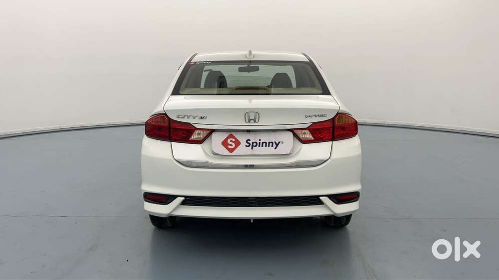 Honda City I-vtec V, 2018, Petrol