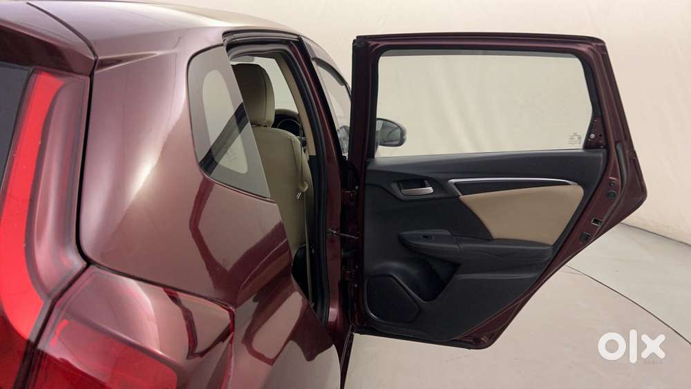 Honda Jazz V At I-vtec, 2015, Petrol