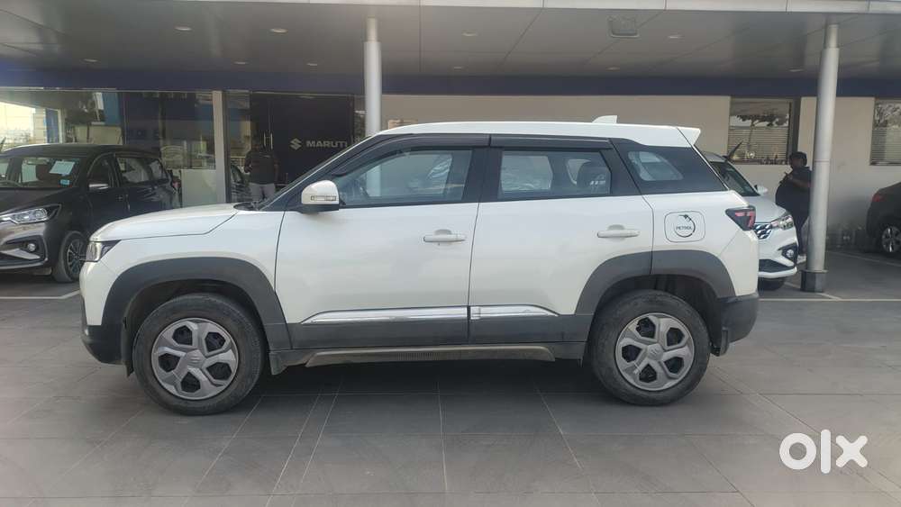 Maruti Suzuki Brezza 1.5 Vxi Smart Hybrid, 2022, Petrol