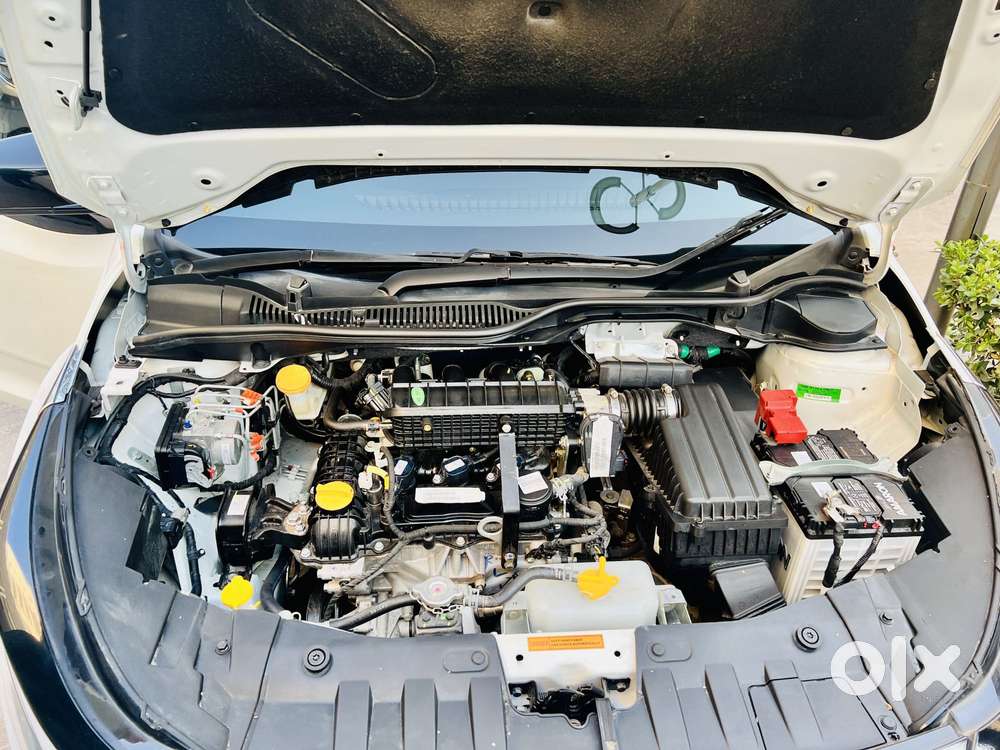 Tata Altroz 1.2 Xt, 2026, Petrol