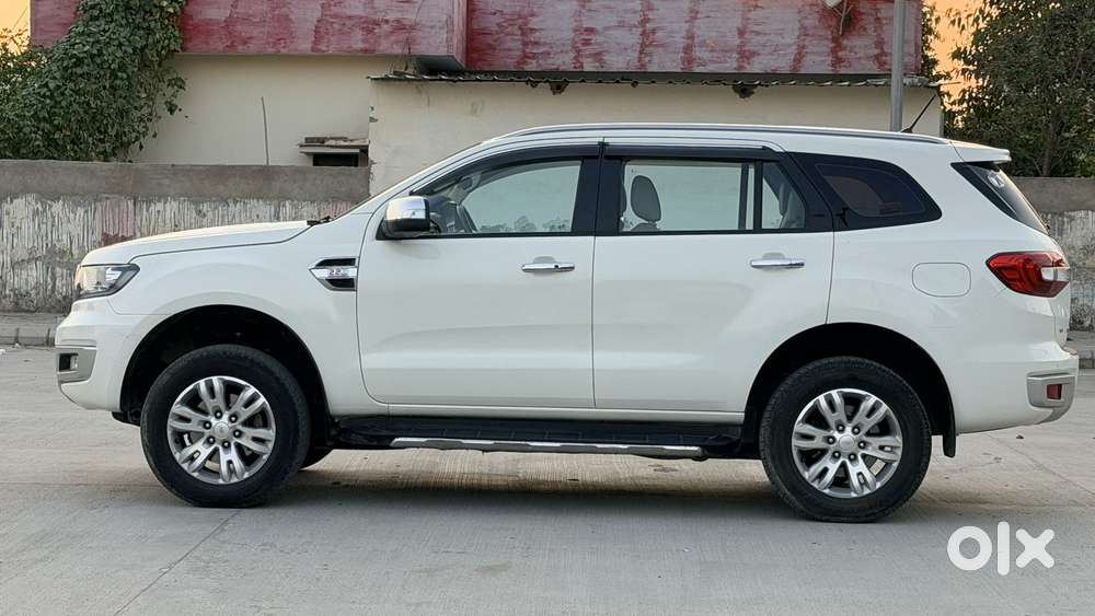 Ford Endeavour 2.2 Titanium 4x2 Mt, 2020, Diesel