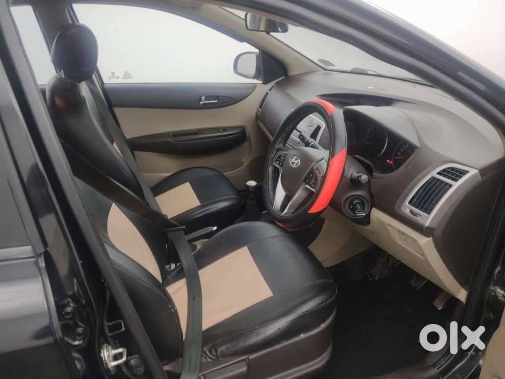 Hyundai I20 Sportz 1.2 Bs-iv, 2012, Petrol