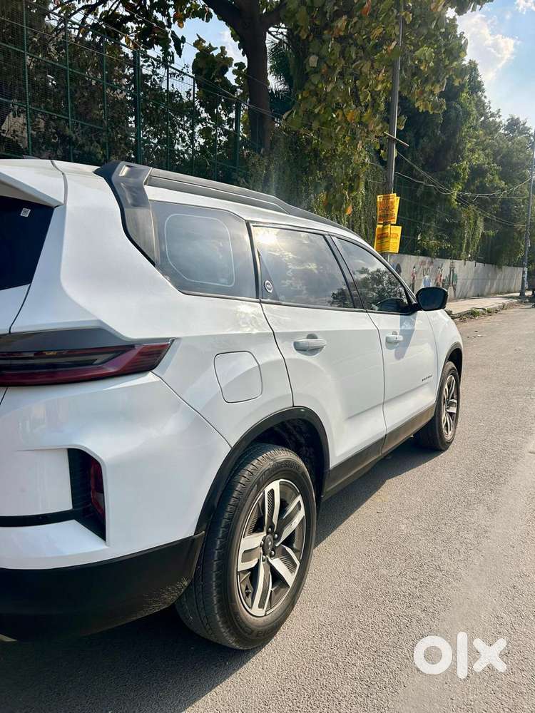 Tata Safari Adventure Plus, 2023, Diesel