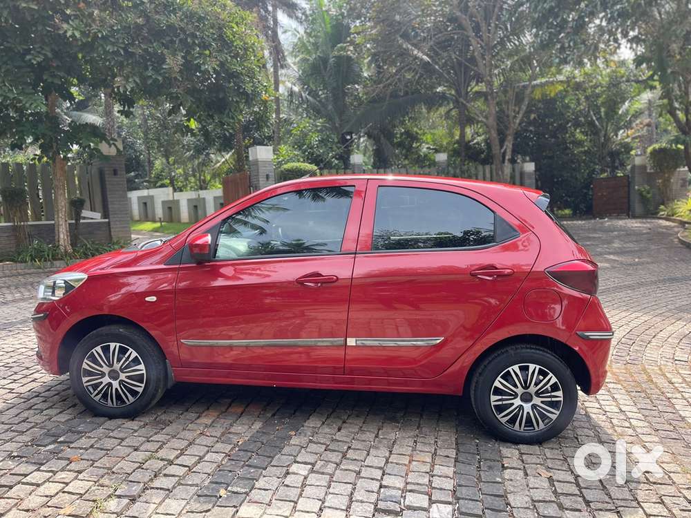 Tata Tiago Petrol 2018